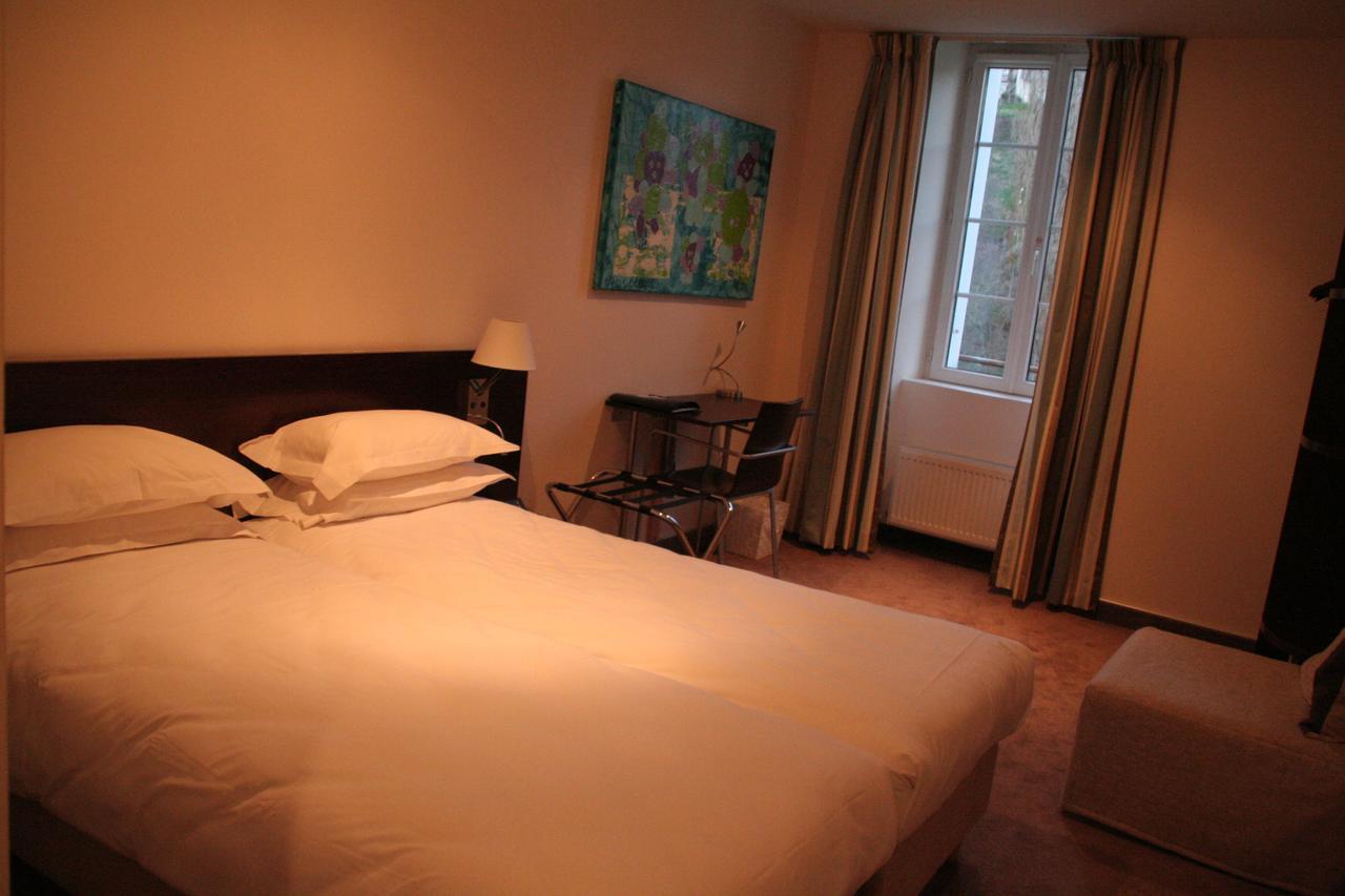 Hotel La Beauze Обюсон Екстериор снимка